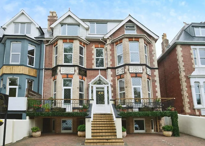 Cheap hotel: Rowcroft Lodge Guest House B&B